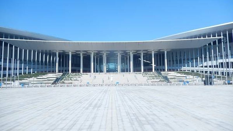 年会舞台搭建推荐方案：如何打造一场视觉盛宴
